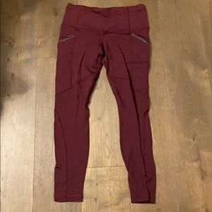 Lululemon Burgundy size 8 speed up tight